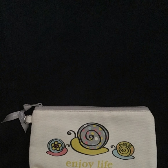 2 pouch bundle - Picture 4 of 4